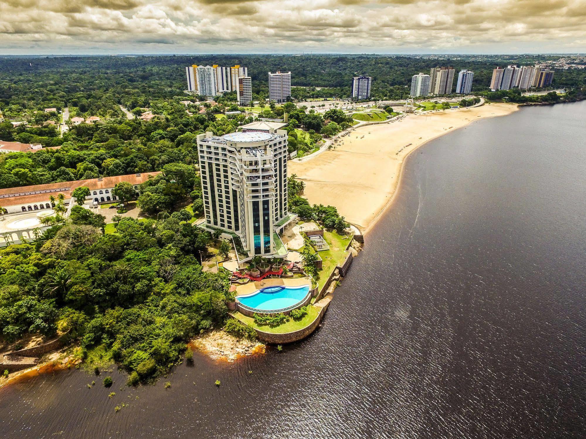 Отель Wyndham Garden Манаус Экстерьер фото